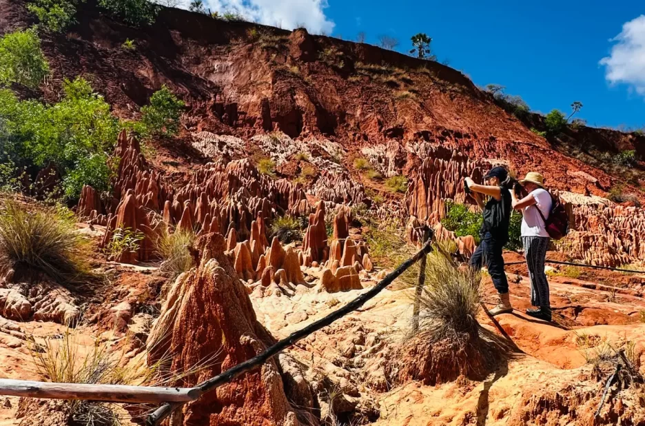 Le canyon rouge unique de Madagascar